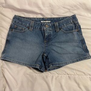 Tommy Hilfiger Classic Denim Shorts Size 4